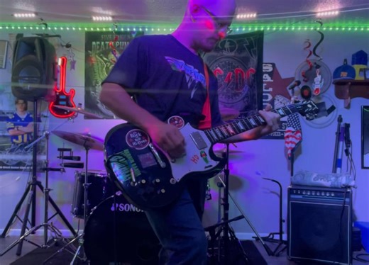 Glass Shatters - Disturbed (SCSA Theme) #rockmusic #hardrock #heavymetal #guitar #guitarra #Austin316 #stonecoldsteveaustin #WWE #wwfattitude | Hank Dysert