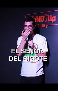 532K views · 10K reactions | Fragmento del "Showcito" show de stand up e improvisación que hago todos los jueves en el @standupclubarg de la ciudad de Buenos Aires | Víctor Medina - Nanutria | Facebook