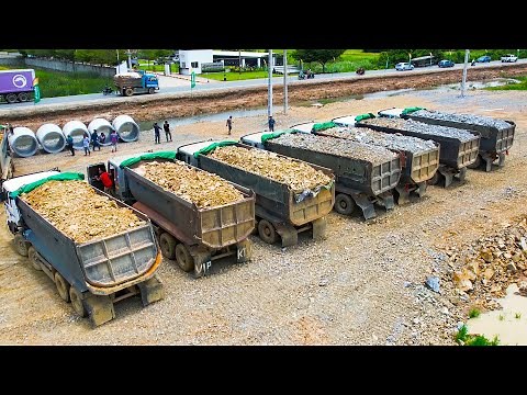 full Skill Dozer on Construction best techniques of Pushing Dirt smooth leveling land processing