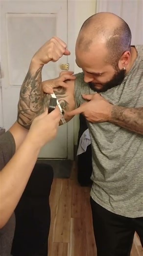 19 inch bicep #bodybuilding #fitness #biceps