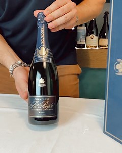 1K views · 27 reactions | Pol Roger è uno dei grandi nomi dello Champagne: 160 anni di storia, un simbolo di stile ed eleganza. È equilibrio, struttura e finezza: nei calici di Winston Churchill e della regina Elisabetta. Puoi solo pensare di conoscere lo champagne, invece con Champagne Pol Roger lo scopri davvero. #AlPescatore #Bari #IlMareInTavola | Ristorante Al Pescatore | Facebook