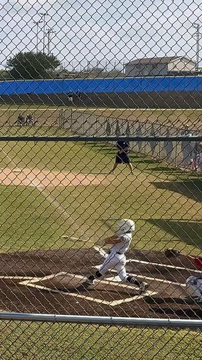 Hittin’ that 6-7 celly on a go ahead double to the fence! 💪🏽 #doublecelly #hitting #baseball #baseballlife #67 @usa.primesanantonio @usaprimebaseball | PS3 Athletics