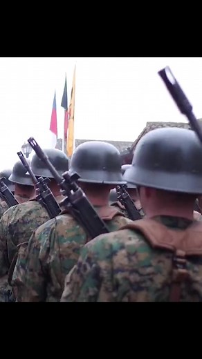 Alte Kameraden #chile🇨🇱 #paradamilitarchile🇨🇱 #deuchschland🇩🇪 #pickelhaube #prussian #carabinerosdechile #ww1 #ww2 #carabinerosdechile #prusiano #militaryedit #germany #prussia #militaryedit