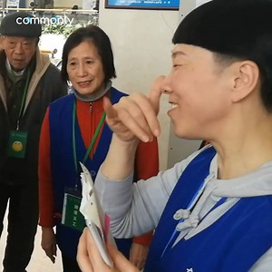 85K views · 301 reactions | Bian Haifang is an interpreter for deaf hospital patients. She's helped more than 4,000 people. | Commonly | Facebook