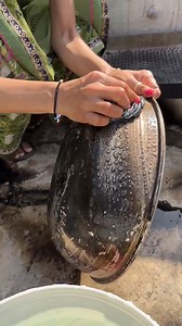 498K views · 1K reactions | Clean messy black kitchen steel items - cleaning hacks #cleaning #kitchen #hacks #messy | Wow Decoration | Facebook