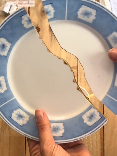 Arte Kintsugi: La Belleza de la Reparación Japonesa