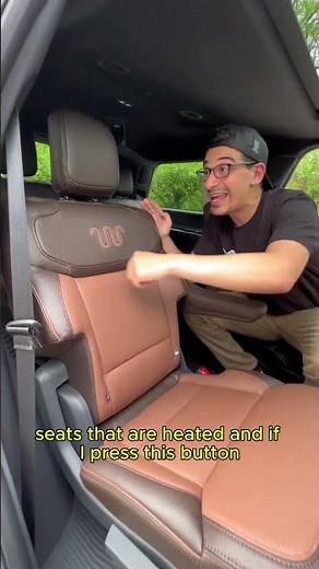 🚀 2025 Ford Expedition Is INSANE! 😱 Huge Screens & Mind-Blowing Upgrades!