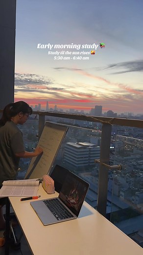 Thuy is studying trên TikTok