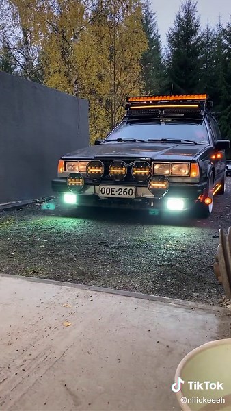 Volvo 740 Diesel D24 Black Smoke Demonstration