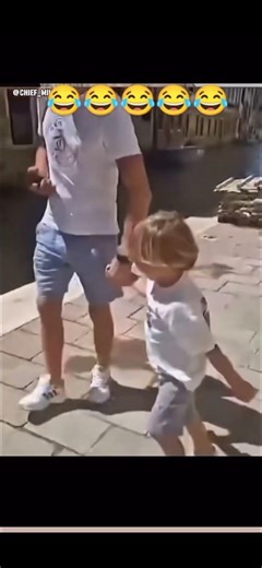 🤭no way 🤨😂😂 #viral #freefire #funny 😅