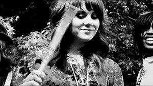 Kate Nash - Skeleton Song - Acoustic performance Hamstead Heath