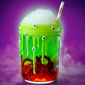 308K views · 5.8K reactions | Apple Juice potion complete with cat...