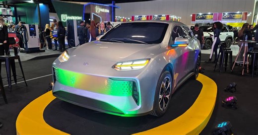 Lecar mostra novo protótipo e promete produção daqui a um ano; é possível?