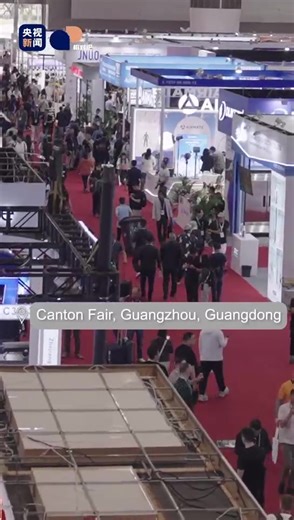 5K views · 77 reactions | Hablando de la guerra arancelaria, una empleada de comercio exterior de la provincia de Guangdong levantó las cejas y exclamó: "¡Mientras tengas capacidad, tecnología y habilidades, no hay nada que temer!".  | Siente China | Facebook