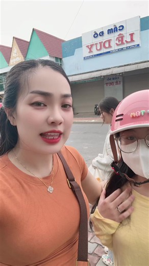 Cô giáo Huyền Linh xú hướng TikTok – thưởng cho nhỏ cháu