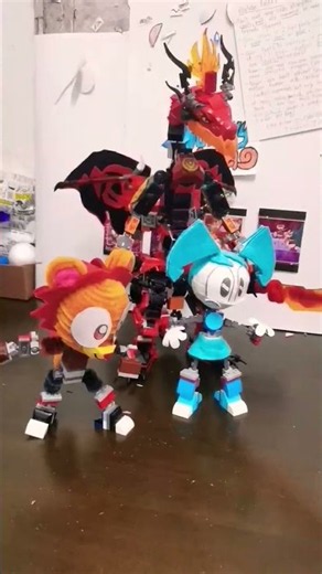 Lego Murphy and Mitzi, Juneo forgot he still have that shuriken #murphyandmitzi #stopmotion #mlaatr