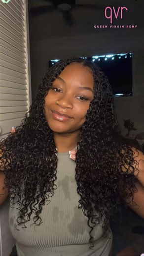 Crochet hair care 101! Let’s keep those locks looking fresh and fabulous! 💁🏾‍♀️ #CrochetHair #HairCareTips #NaturalHair #DIYHair #HairGoals