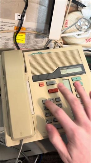 CallPilot from Nortel Networks served off of CallPilot 100 via CICS