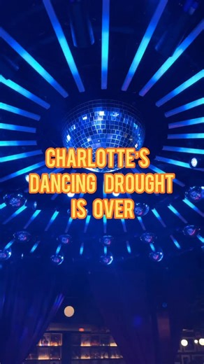 🕺 NOW OPEN: @grooversclt is Charlotte’s newest disco dance bar by the owners of @triocharlotte and @bluedoorclt. ✨ VIBES: There’ll be two DJ booths, a light-up dance floor, and a soundtrack of ’70s–’90s hits meant to make you dance and sing along. Plus, build-your-own hot dogs from @glizzys_lizzy and craft cocktails. 📍STOP BY: 1510 S. Mint. 🔗 Click the link in bio to keep reading about Groovers. ✍️: Laura Barrero | Axios Charlotte