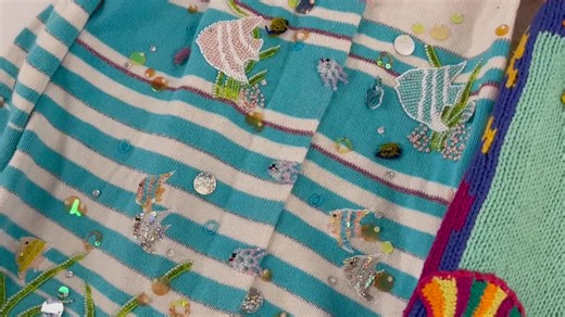 Vintage Novelty Sweaters: 80s/90s Tacky Holiday Style - Etsy