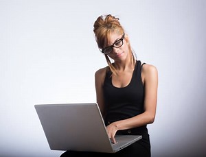 【Windows11も対応】パソコンのシャットダウン方法・必要性を解説 | パソコン博士の知恵袋