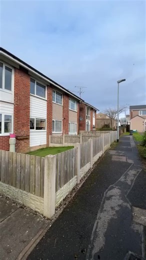 Wollenscroft Stainburn. Looking to downsize? Check out this lovely ground floor flat #firstchoicemove #property