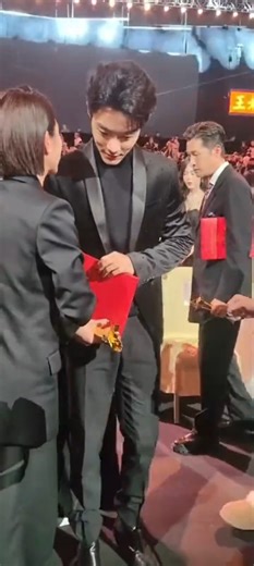 74K views · 7.8K reactions | Warm Xiao Zhan and Zhang Ling Xin (Xiao Chunsheng Sister) communication after the CMG 2nd Chinese TV Drama Annual Awards Ceremony ended. #XiaoZhan #肖战 #XiaoZhanxCMGDramaAwards | Xiao Zhan World | Facebook