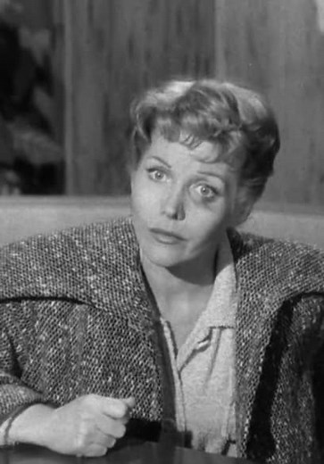 Perry Mason S01:E37 - The Case of the Black-Eyed Blonde