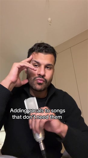 I might do a bunch of videos like this one 💽🌙 🎛️: @LoVibe. #fy #singing #remix #voice