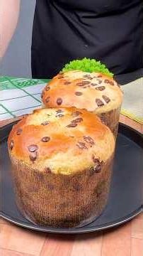 Homemade Christmas Panettone that turns out soft, budget-friendly, and fluffy #recipe #recipes #c...