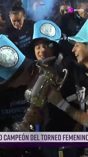 Belgrano levantó el trofeo de campeón del fútbol femenino 🏆