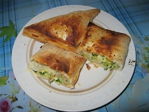 Пирожки из готового слоеного теста