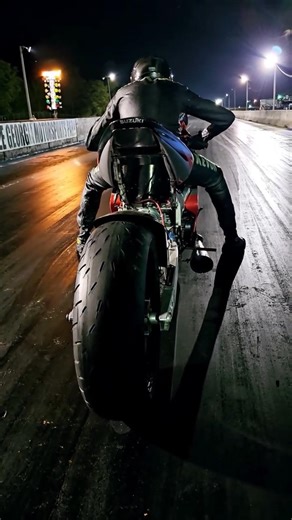 Suzuki Gsx-R turbo Hayabusa Vs Kawasaki ninja H2R racing 💥🚨#kawasaki #suzuki #ninja #hayabusa #h2r