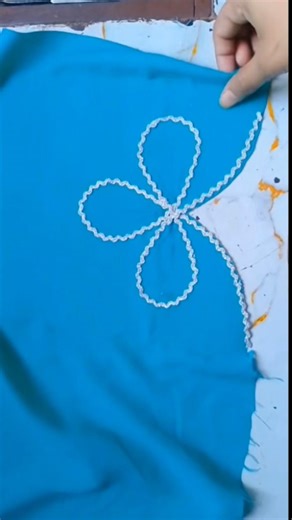 Flower making with lace #trending #diy #fashion