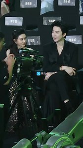 26K views · 1.2K reactions | 12.21.25 Song zuer and liu yuning in tencent video all Stars 2025 殺✨ Couple dramas for The prisoner of beauty zuer win best actress TV of the year 殺 happy to see them reunited again so sweet 殺✨ #zuershines2025tencent #songzuer #liuyuning #tencentvideoallstarnight2025 #reels | Song Zuer Lareina | Facebook