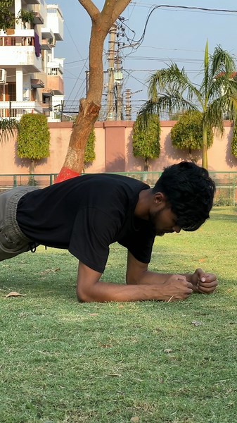 Master the Perfect Plank Hold 🔥 Full Tutorial #shorts