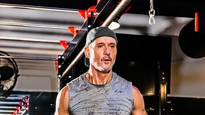Tim McGraw | Gym and Fridge