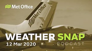 In this week's Weather Snap podcast - the latest WMO report on #climate, monitoring air pollution by plane and the scientist with a passion for lightning | Met Office
