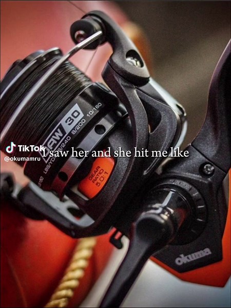 Okuma Jaw spinning reels feature Okuma's latest body design, technology, and strength. Jaw not only focuses on functions but also appearance. The reel is equipped with 3BB 1RB stainless steel bearings, CFR(Cyclonic Flow Rotor Technology). Jaw is a reel for general-purpose fishing in both fresh and saltwater. Features Multi-disc, Japanese oiled felt drag washers 3 ball bearing 1 roller bearing Precision machine cut brass pinion gear Corrosion resistant graphite body and rotor CFR: Cyclonic Flow R