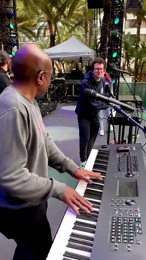 3.1K views · 273 reactions | Just a taste of what’s to come tonight!!! @lawrencetheband rocking out to “Higher Ground” with the legendary @greg_phillinganes_live!!! | Yamaha Entertainment Group | Facebook
