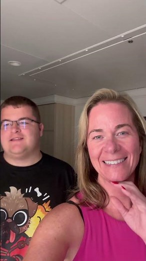 Mickey’s Color Spin Dance Party on the Disney Treasure Review!