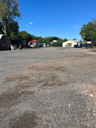 392-424 Berlin St, East Berlin, CT 06023 - for Lease | LoopNet