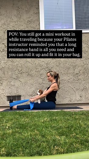 Comment BAND and I’ll send you the link to my favorite long resistance bands! Travel, backyard, hotel room… it doesn’t matter. A long band turns five minutes into real strength work without needing a mat, weights, or a full setup. While you don’t HAVE to workout while you travel, if you’re anything like me it helps keep you sane during the holidays. Find fully guided Pilates band workouts inside the @hbpilates app. (Comment VIP for app info). Don’t let anyone convince you a band workout doesn’t 