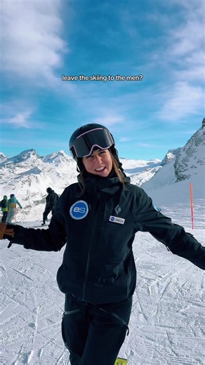we have many advanced female instructors keen to help you improve your technical skiing! 🫡⛷️ Book your lesson ! 📧 info@europeansnowsport.com 📞 41 27 771 6222 💬 WhatsApp 41 78 338 2622 Follow our hashtag #eswinter #skigirl #ski #girl #zermatt