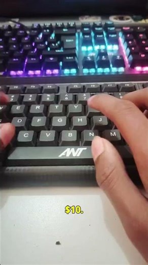 $10 Keyboard vs $100 Keyboard Sound Test 🔥