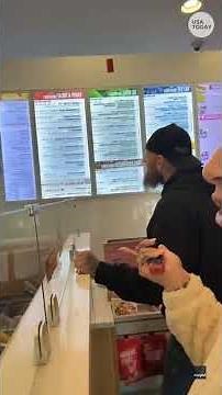 Viral video shows Smoothie King workers refuse service over Trump hoodie