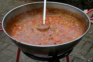 POJEDITE NEŠTO NA KAŠIKU: Ova lagana supa će vas zagrejati, a njeni sastojci preporodiće organizam!