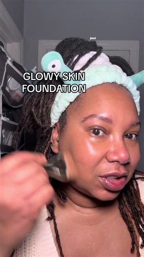 This is the @Patrick Ta Beauty Major Skin Hydra-Luxe Luminous Skin Perfecting Foundation and if you struggle with olive or hard-to-match undertones, this one is worth looking at. The finish is luminous, skin-like, and hydrating without feeling heavy or cakey. It gives medium coverage, smooths everything out, and still looks like real skin instead of a flat matte mask. If you want a glowy foundation that perfects your skin but still looks natural, this formula is really, really good. #patricktabe