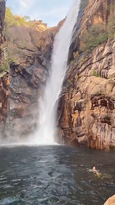 @griggs.outdoors shares with us, their 5 reasons to visit Kakadu during the Tropical Summer (wet season)👇🏼 1. Waterfalls in full flow: The heavy rains fill up the rivers and waterfalls in Kakadu, making it an ideal time to witness the majestic waterfalls at their fullest and most spectacular. Go for a hike or pay for a scenic flight with Kakadu Air! 2. Lush, green landscapes: We were in love with how vibrant and green the vegetation in Kakadu was after all the rain! It is really a beautiful ti