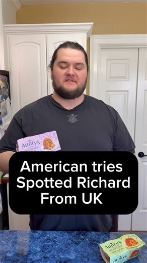 American tries Spotted Richard (UK Pudding) 👀👀👀 #uk #american #kgh #foodie | Kalani Ghost Hunter